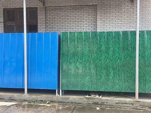 綵(cai)鋼瓦